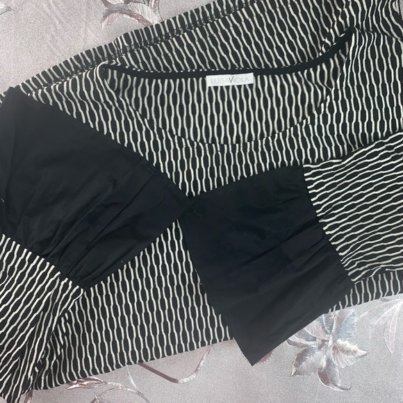 Luisa Viola size 10 black and white blouse - Picture 3 of 7